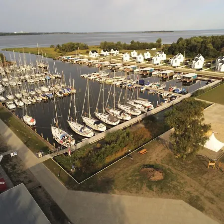 Exklusive Mit Blick Auf Den Yachthafen